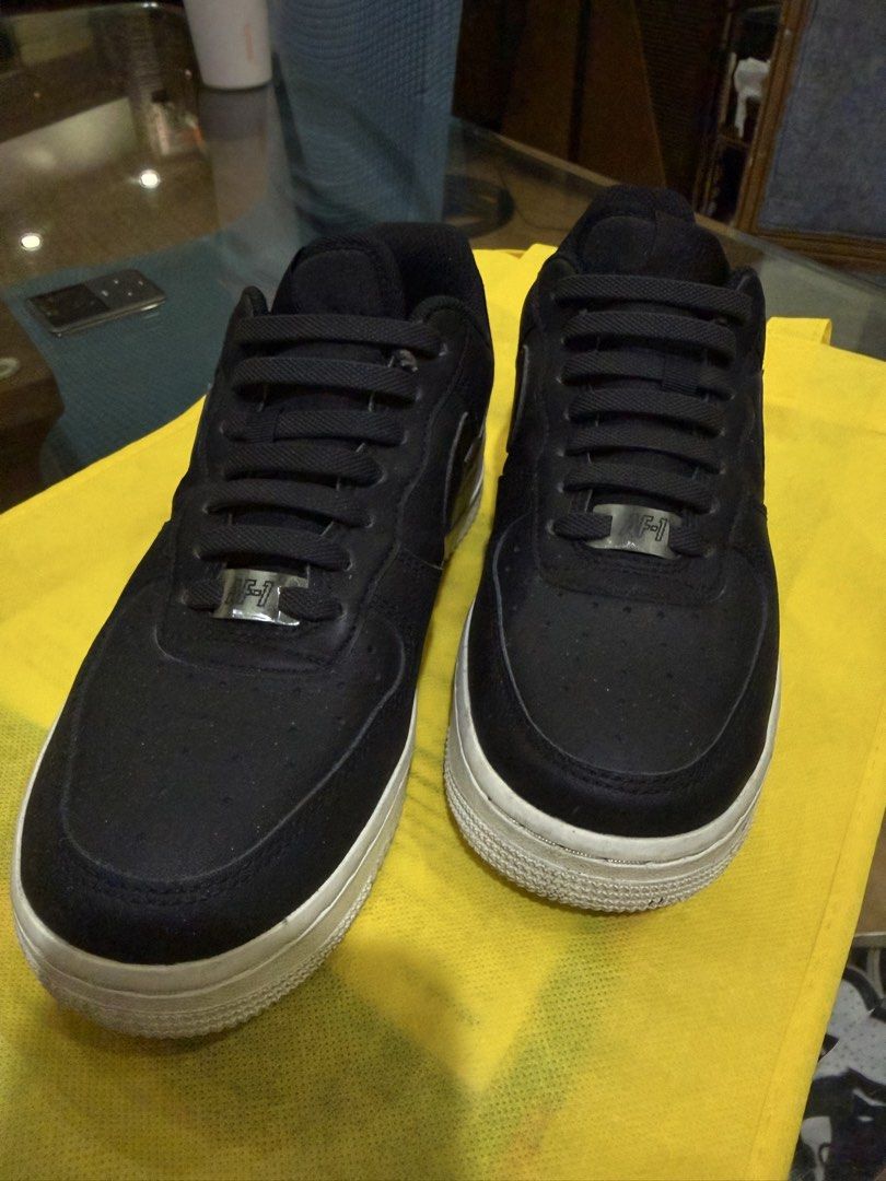 Nike Air Force 1 sneakers (Category: Sneakers) located in Makati City. Submitted by _luxe4less_ (Listing ID 1460973620, Image 1). Description: Leather upper portion Metallic silver AF1 tag Used a few times so excellent condition Size US 6.5.