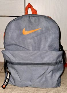 (Category: ) located in . Submitted by lilowearph (Listing ID 1460946442, Image 1). Description: .