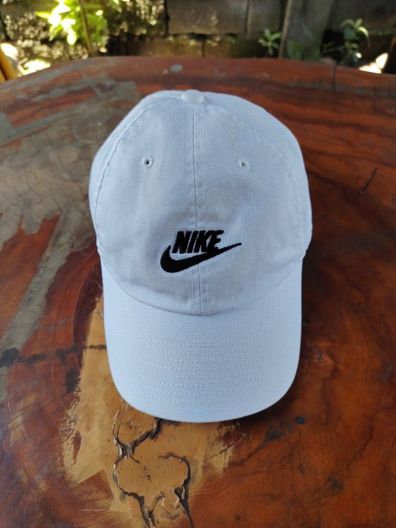 Nike Club Unstructured Cap (Category: Caps & Hats) located in General Santos City (Dadiangas). Submitted by rafaelmir09800 (Listing ID 1460953203, Image 1). Description: WTS🥷 - Nike Club Unstructured Cap💎 - OSFA - One Size Fits All - Excellent Condition - Details Posted -🏷️499+SF Location: General Santos City, 9500..
