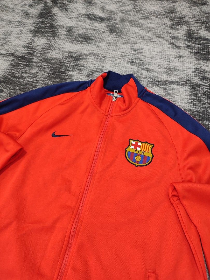 Nike FCB Barcelona Jacket (Category: Coats, Jackets and Outerwear) located in Cebu City. Submitted by haryvyylyynn (Listing ID 1460936704, Image 3). Description: Nike xl on tag 1800.