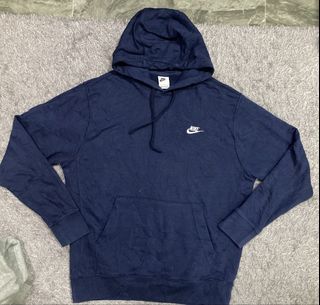 (Category: ) located in . Submitted by amorhesthrift (Listing ID 1460944162, Image 1). Description: .