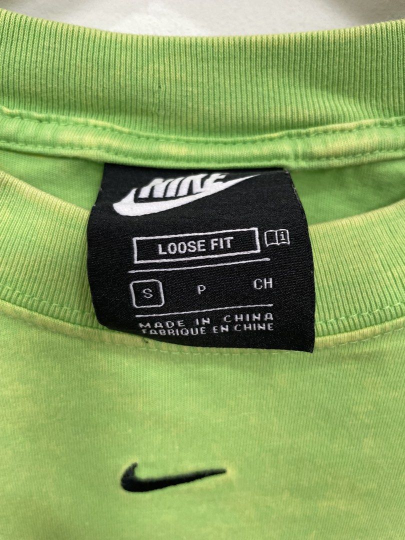 Nike Loose Fit T-Shirt (Category: Tshirts & Polo Shirts ) located in Las Pinas. Submitted by qcleopatrastrove (Listing ID 1460944246, Image 3). Description: *Small on tag but may fit medium frame *With stain (See attached photo.) Please manage your expectations. Thank you.🤎.