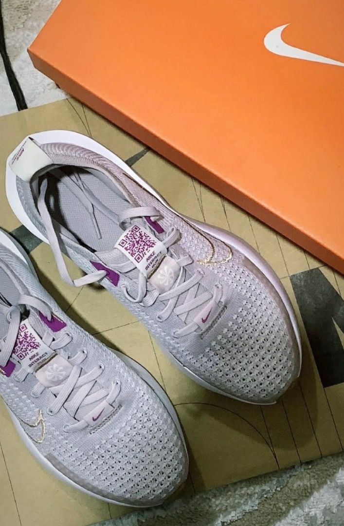 Nike Running Shoes (Category: Sneakers) located in Quezon City. Submitted by quinzstacey_617 (Listing ID 1461084131, Image 1). Description: - Adidas running shoes - Light grey with pink accents - Breathable mesh upper - Grey laces - Ideal for running or everyday wear Size: Location: Tondo, Manila.