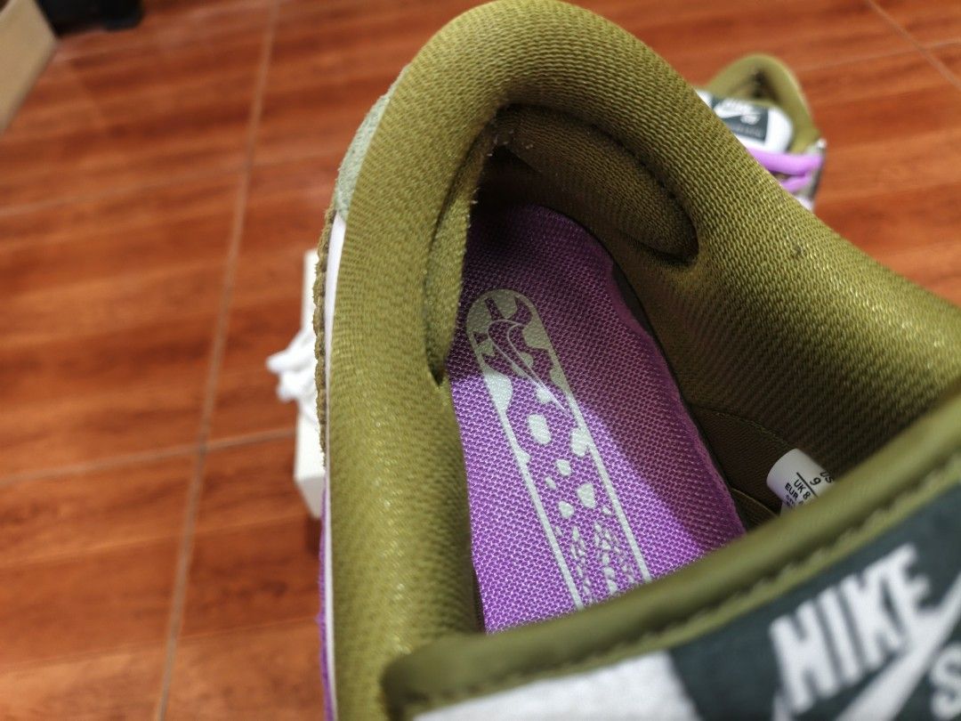 Nike SB Dunk Low Pro QS Chameleon/JA3 Jelly (Category: Sneakers) located in Manila. Submitted by turf9 (Listing ID 1461003265, Image 3). Description: - Nike SB Dunk Low Pro QS 'Chameleon' - Unique textured upper with white leather overlays - Size: US 9/ UK 8/ EUR 42.5 - Includes original box - Comes with extra laces: purple, white, and olive green - 3000 php - Ja 3 Pink Jelly - Used bought second hand - with sockline issue - size US 9.5/ UK 8.5/ 