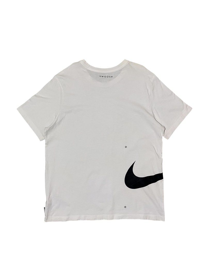 Nike shirt (Category: Tshirts & Polo Shirts ) located in Nagcarlan. Submitted by nashfrias (Listing ID 1460981316, Image 3). Description: 22x28 Size L-XL 350🤑.