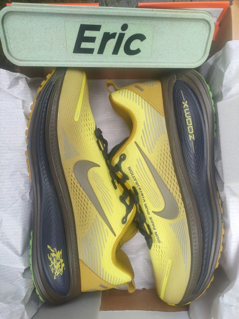 Nike Vomero 18 SE (Category: Sneakers) located in Quezon City. Submitted by allije (Listing ID 1460927169, Image 2). Description: BRAND NEW, ORIGINAL Complete box, papers, inserts, extra laces 4495 only (srp 8895) Size 9.5 US Men's Nike Vomero 18 SE Running Shoes IQ3413-704 Sonic Yellow 200 downpayment needed if COD/COP SM North/Nova/Fairview Mindanao Ave/Congressional Ave Grab/LBC ready Check FB profile for transactions Carousell: ALLIJE.