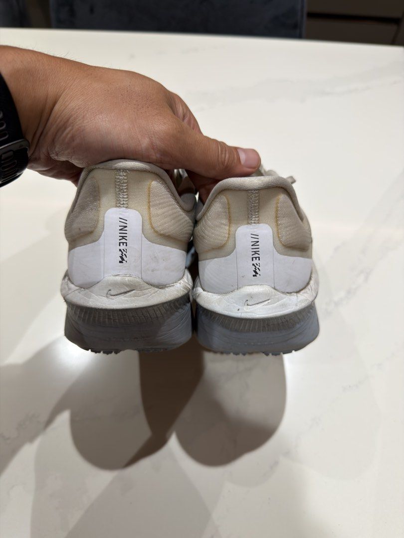 Nike Zoom Fly 6 (Category: Sneakers) located in Taguig. Submitted by notobrokies (Listing ID 1460960849, Image 3). Description: LEGIT / LIKE NEW - just needs cleaning RFS: TOO MANY SHOES 60km mileage Size tag has rubbed off NO BOX OR EXTRAS IF NOT PICTURED NO TRADE / NO NEGO / LAST PRICE GCASH PAYMENTS ONLY - NO COD LALAMOVE OR GRAB ONLY NO LBC / J&T SERVICES Location Pin: McKinley Hill Village .