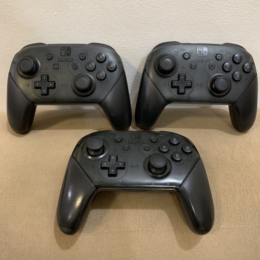 Nintendo Switch Pro Controllers Original (Category: Controllers) located in Imus. Submitted by shavogamingph (Listing ID 1461108942, Image 1). Description: ✅ Items in good condition ✅ No issue, unli test Nintendo Switch Pro Controller Price 1495 each 📍 Imus Cavite Pick up/ Meetup Lalamove/ LBC 🛵 COD is Available.