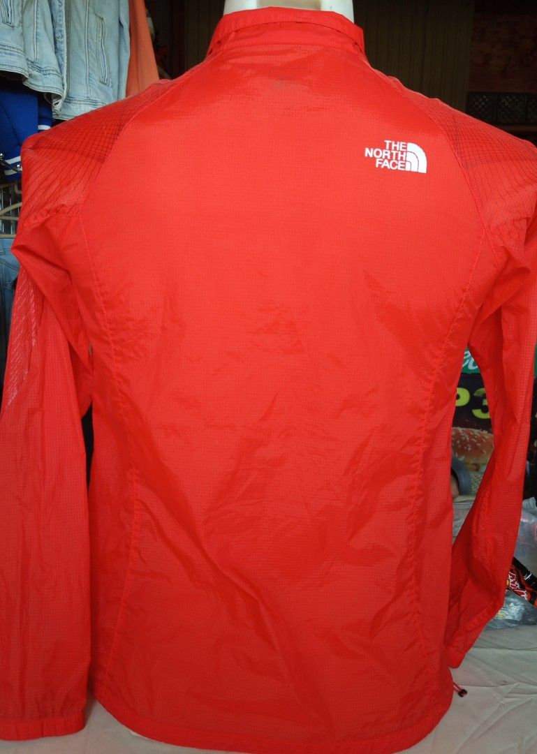 North face FREE SHIPPING (Category: Coats, Jackets and Outerwear) located in Zamboanga. Submitted by luckytree_feebd2 (Listing ID 1460937382, Image 2). Description: size Small ,up to medium genuine North face.