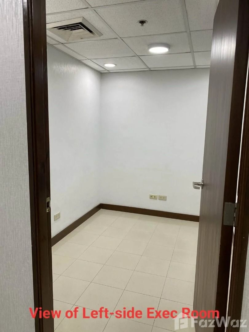 Office for rent at Cacho Gonzalez Building (Category: Commercial) located in Makati City. Submitted by propertyproph (Listing ID 1460927770, Image 2). Description: 🏢 50 sqm Office Space for Lease – Legazpi Village, Makati 📍 Cacho Gonzalez Building (CGB) 101 Aguirre Street, Legazpi Village, Makati City 💰 ₱49,000/month 📐 50 sqm office space 🏢 Prime location in Legazpi Village CBD 🍽️ In-building dining options for convenient meals ☕ Surrounded
