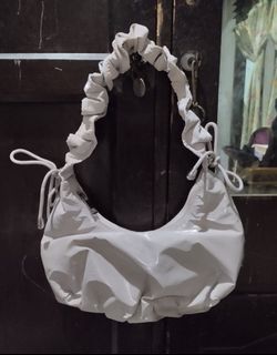 (Kategori: ) berada di . Dikirim oleh arinnza_ (ID iklan 1460986985, Gambar 1). Deskripsi: .