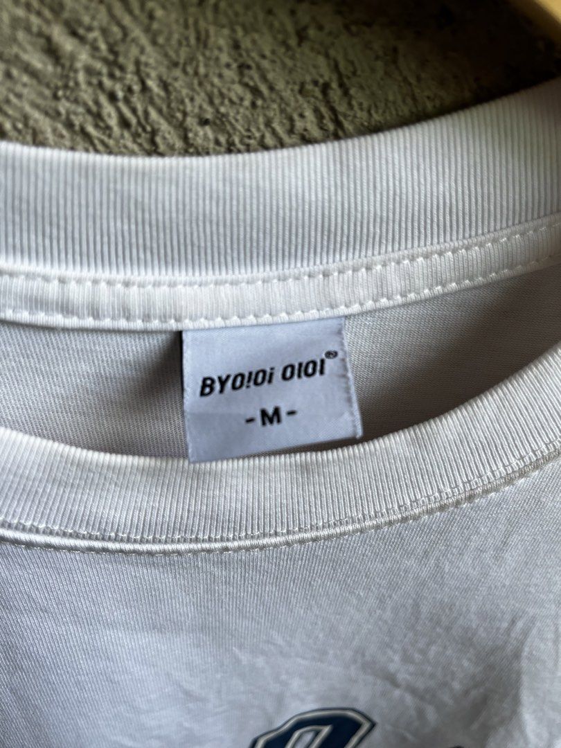 OI OI (Category: Tshirts & Polo Shirts ) located in Cagayan de Oro. Submitted by rewornthriftph (Listing ID 1460923073, Image 3). Description: width: 20 length: 26 medium | FITS also on small Color rate: 9.5/10 Issue: In EXCELLENT Condition See details and reference on slides Payment Methods: GCASH/JNT PLS MANAGE YOUR EXPECTATIONS. THRIFT ITEMS, NO CANCELLATION ₱300.