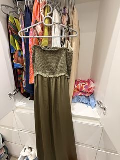 (Category: ) located in . Submitted by shopwitheli (Listing ID 1461080008, Image 1). Description: .
