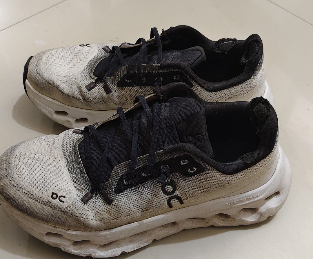 On Cloud (Category: Activewear) located in Valenzuela. Submitted by ardokzbella (Listing ID 1460966052, Image 3). Description: free if you buy any item cost 1k up.