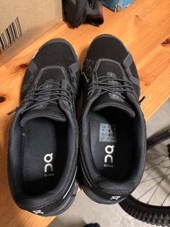 (Category: ) located in . Submitted by hoorain.modestwear (Listing ID 1461086794, Image 1). Description: .
