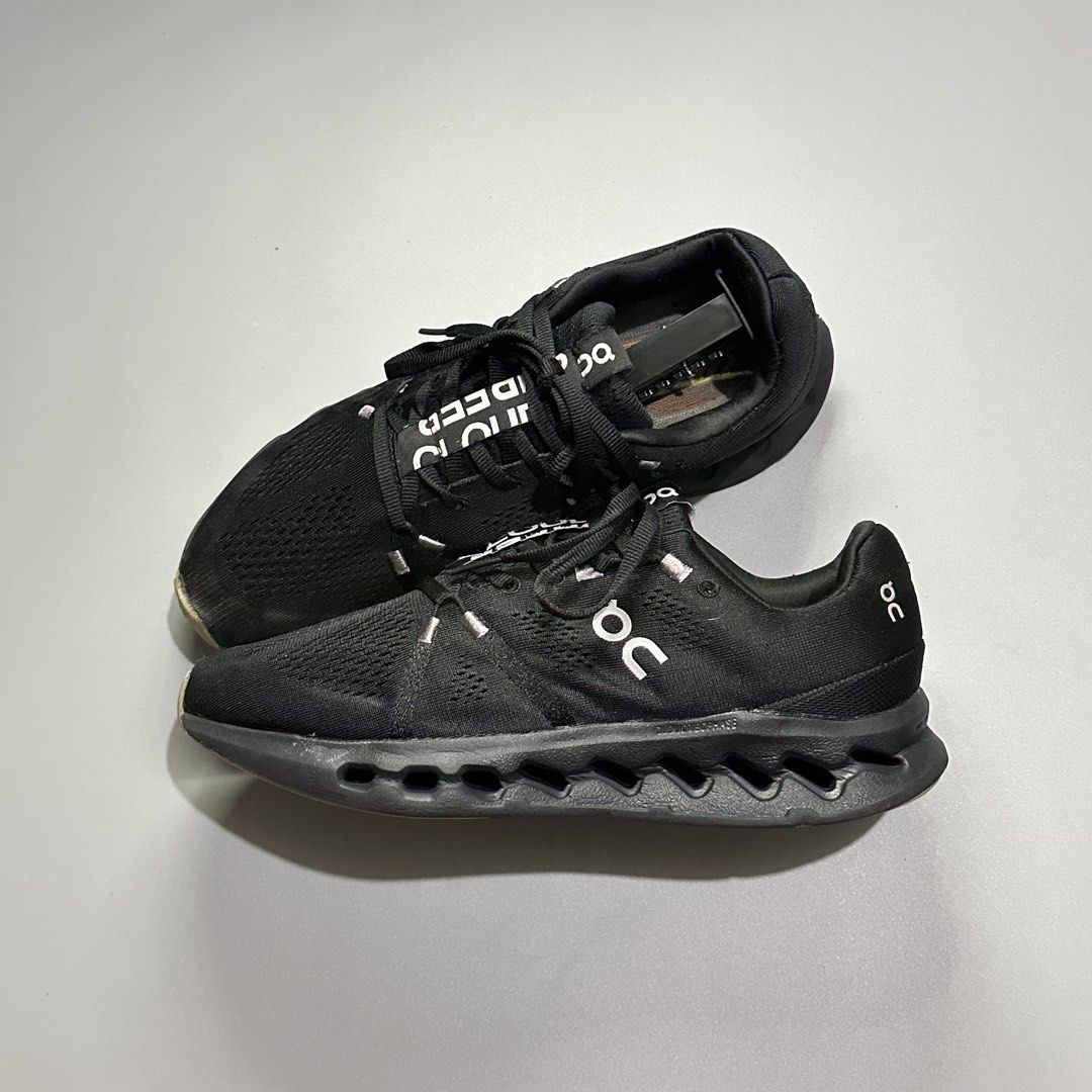 ON CLOUD SURFER Black (Category: Sneakers) located in Baguio. Submitted by macshop_items (Listing ID 1460974246, Image 1). Description: ON CLOUD SURFER Black - Size 8us(26cm) - Excellent condition - Signs of usage ₱ 2,880 + sf.