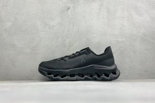 (Category: ) located in . Submitted by shoes_shop. (Listing ID 1461089101, Image 1). Description: .