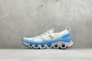 (Category: ) located in . Submitted by shoes_shop. (Listing ID 1461098832, Image 1). Description: .