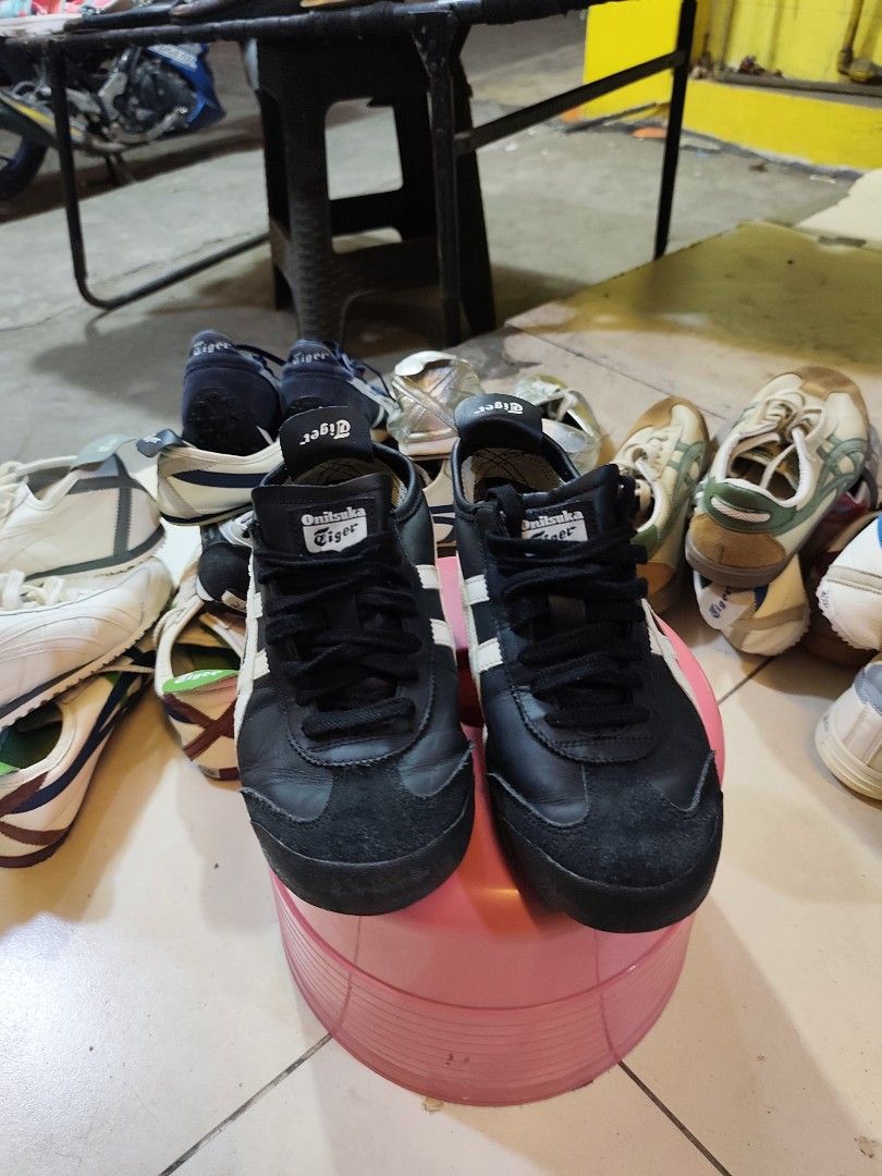 onitsuka tiger 40.5/7.5 (Category: Sneakers) located in Davao. Submitted by zl_preloved_shop (Listing ID 1460969494, Image 1). Description: .