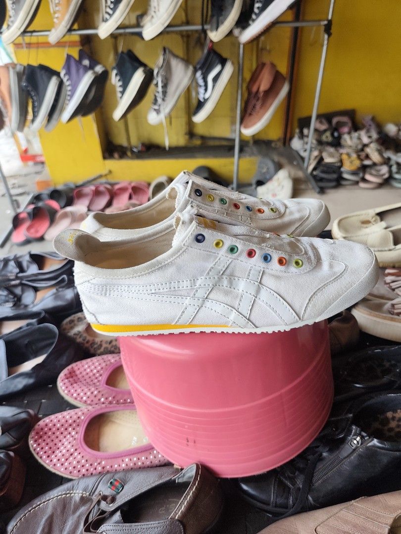 onitsuka tiger 41.5 / 8 (Category: Sneakers) located in Davao. Submitted by zl_preloved_shop (Listing ID 1460977034, Image 2). Description: .
