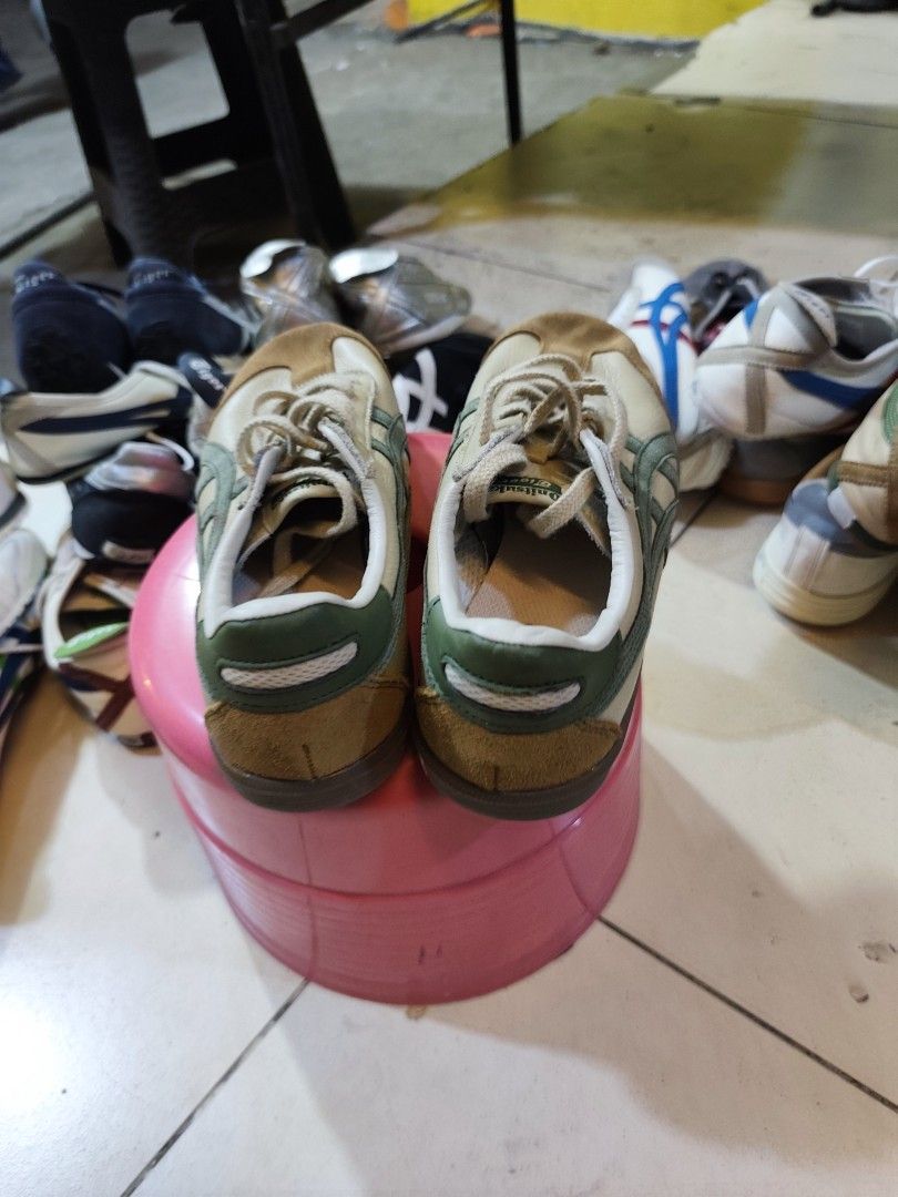 onitsuka tiger 42 / 8.5 (Category: Sneakers) located in Davao. Submitted by zl_preloved_shop (Listing ID 1460973636, Image 3). Description: .