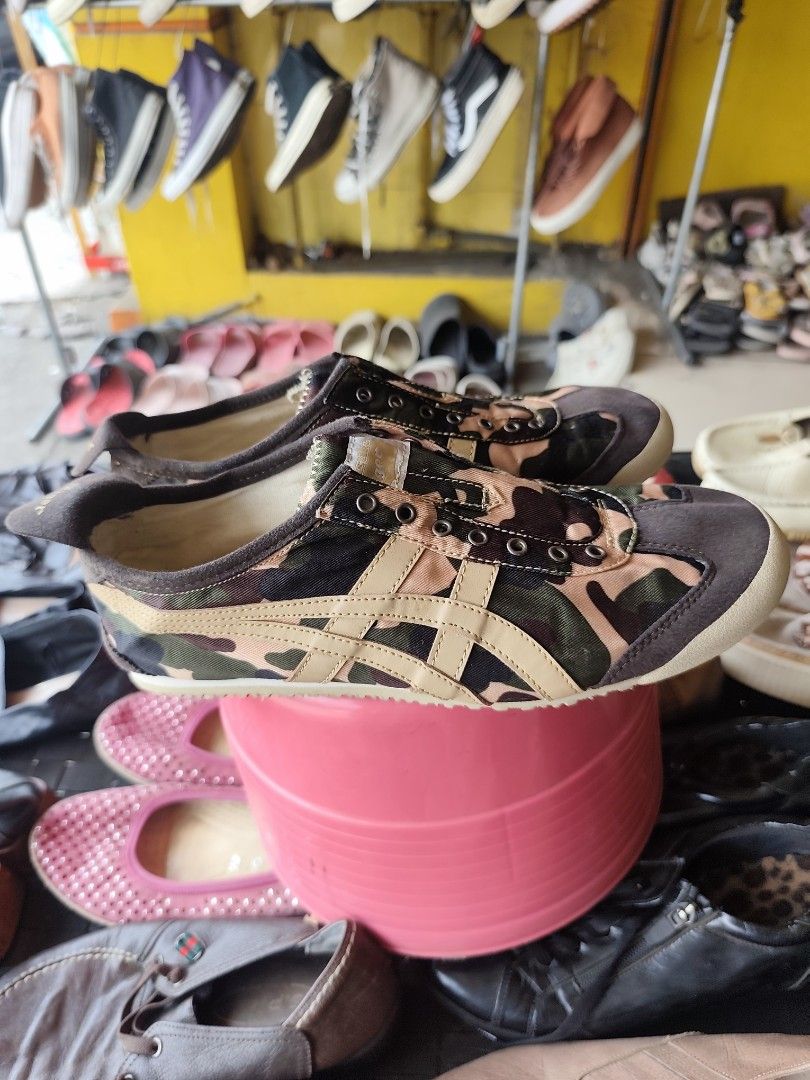 onitsuka tiger 43.5 / 9.5 (Category: Sneakers) located in Davao. Submitted by zl_preloved_shop (Listing ID 1460975260, Image 3). Description: .