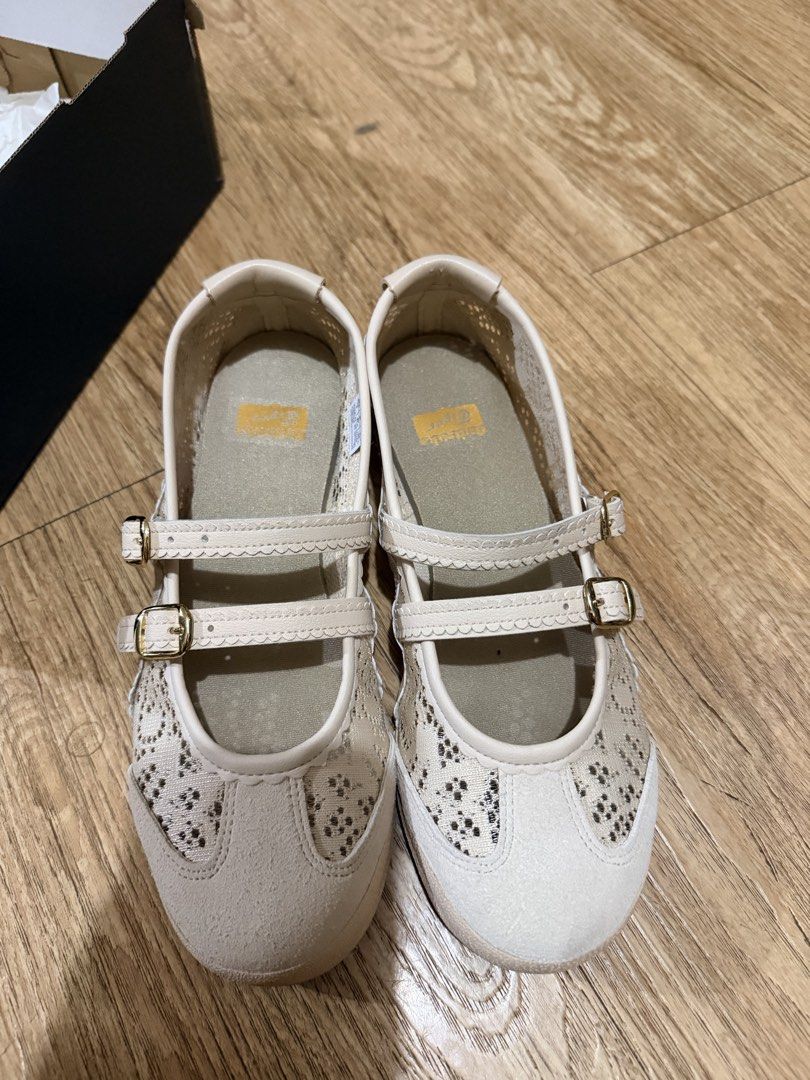 Onitsuka Tiger Mexico 66 TGRS - Beige (Category: Sneakers) located in Pasig City. Submitted by wandererscab_2.0 (Listing ID 1461033989, Image 3). Description: 💯 Original Used once only Size: fit size 7 women No issues. Good condition These are not UKAY, they are all my personal pre-loved/brand new clothes/shoes/things MOP: bdo or gcash Shipping c/o the buyer.