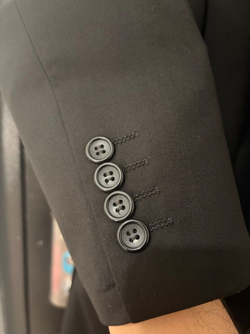 Onésimus Suits Black Blazer Jacket Size 48 (Category: Coats, Jackets and Outerwear) located in Pasay City. Submitted by icbsm (Listing ID 1461002158, Image 3). Description: - Brand: Onésimus Suits - Color: Black - Size: 48 - Features: Satin lapel detail, four buttons on the cuff, inner pocket with button closure - Occasion: Ideal for formal events or smart casual outfits - Reason for Selling: No longer needed.