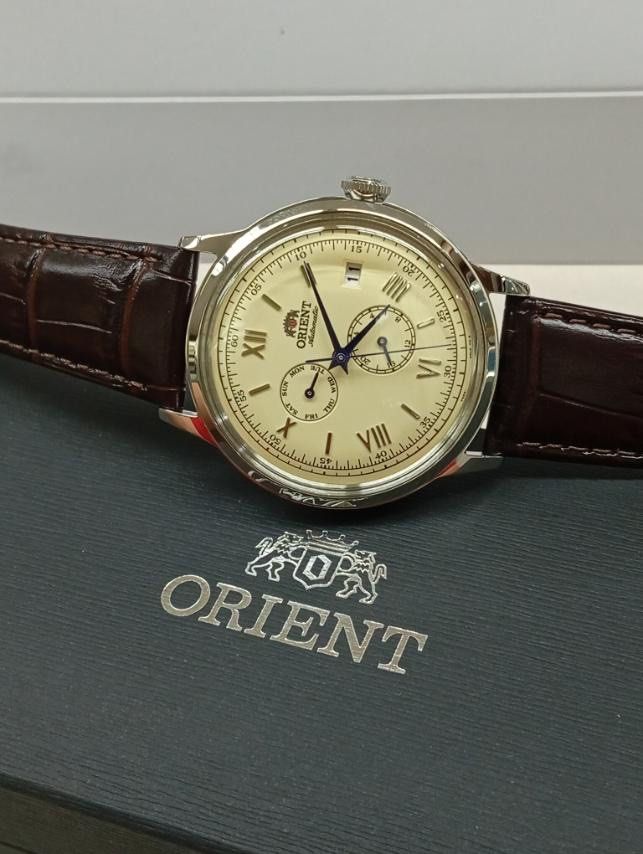 Orient Bambino RA-AK0702Y (Category: Luxury Watches) located in Manila. Submitted by seikowatchfactory (Listing ID 1460944707, Image 3). Description: Model: RA-AK0702Y Price: 12995 Specifications: Caliber F6B22 Mechanical Movement Case Diameter: 40.5mm Case Thickness: 12.6mm Lug Size: 21mm 22 Jewels Weight: 65g See Through Case Back Mineral Crystal 40 hours Power Reserve 30m Water Resistance Seller is Authorized Dealer of Japanese Watches Meetups