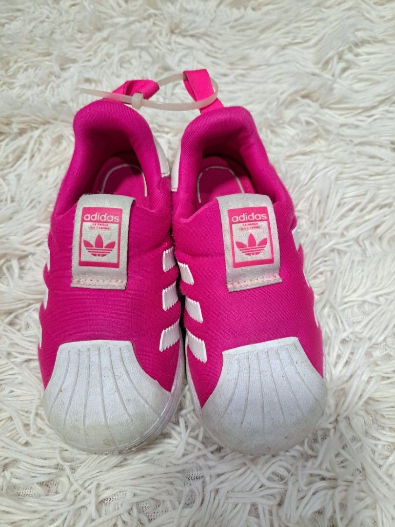 ORIGINAL ADIDAS SHOES FOR KID (Category: Babies & Kids Fashion) located in Quezon City. Submitted by kimlynandaya (Listing ID 1461028844, Image 2). Description: ORIGINAL ADIDAS SHOES FOR KID 1st price: US:8k UK:8½k FR:25 CM:15 2ND price: US:11k UK:10k FR:28½ CM:17 3rd price: US:7k UK:6½k FR:23½ CM:14 4th price: US:7 UK:6½ FR:23½ CM:14.