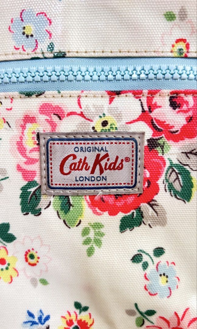Original Cath Kidston floral backpack (Category: Backpacks) located in Calamba. Submitted by cur8d (Listing ID 1461088467, Image 2). Description: .