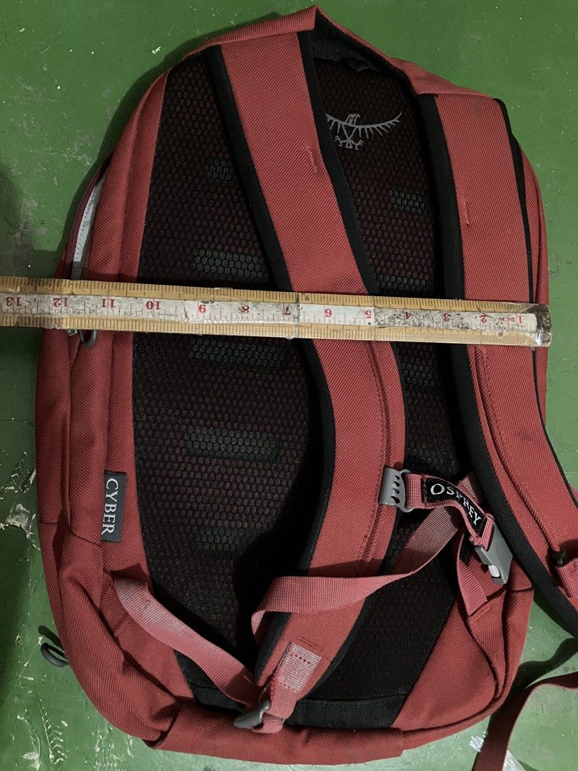 Osprey pixel urban laptop bag (Category: Backpacks) located in Angeles City. Submitted by jnwsurplus (Listing ID 1461023455, Image 2). Description: Plsss see pictures Add sf.