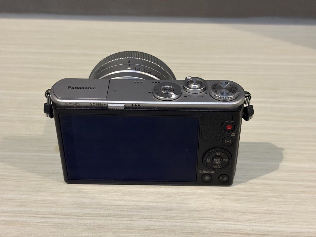 Panasonic Lumix GM1 (Category: Cameras) located in Bulacan. Submitted by mecxze (Listing ID 1460967249, Image 3). Description: Lumix GM1 body + 12-32mm lens • 1 original + 1 third-party battery • Original wall-mount charger Good working condition All functions are working properly Japan unit, but already set to English language Location: Meycauayan, Bulacan (Lalamove delivery / home pick-up).