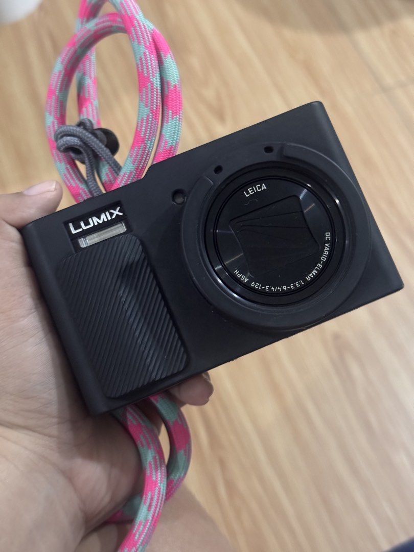 Panasonic Lumix TZ99 (Category: Cameras) located in Davao. Submitted by carielle444 (Listing ID 1461048390, Image 1). Description: - Panasonic Lumix Tz99 Digital Camera - Ideal for everyday photography and travel - Comes with a vibrant, colorful strap - Ready for its next adventure! Bought Last March.