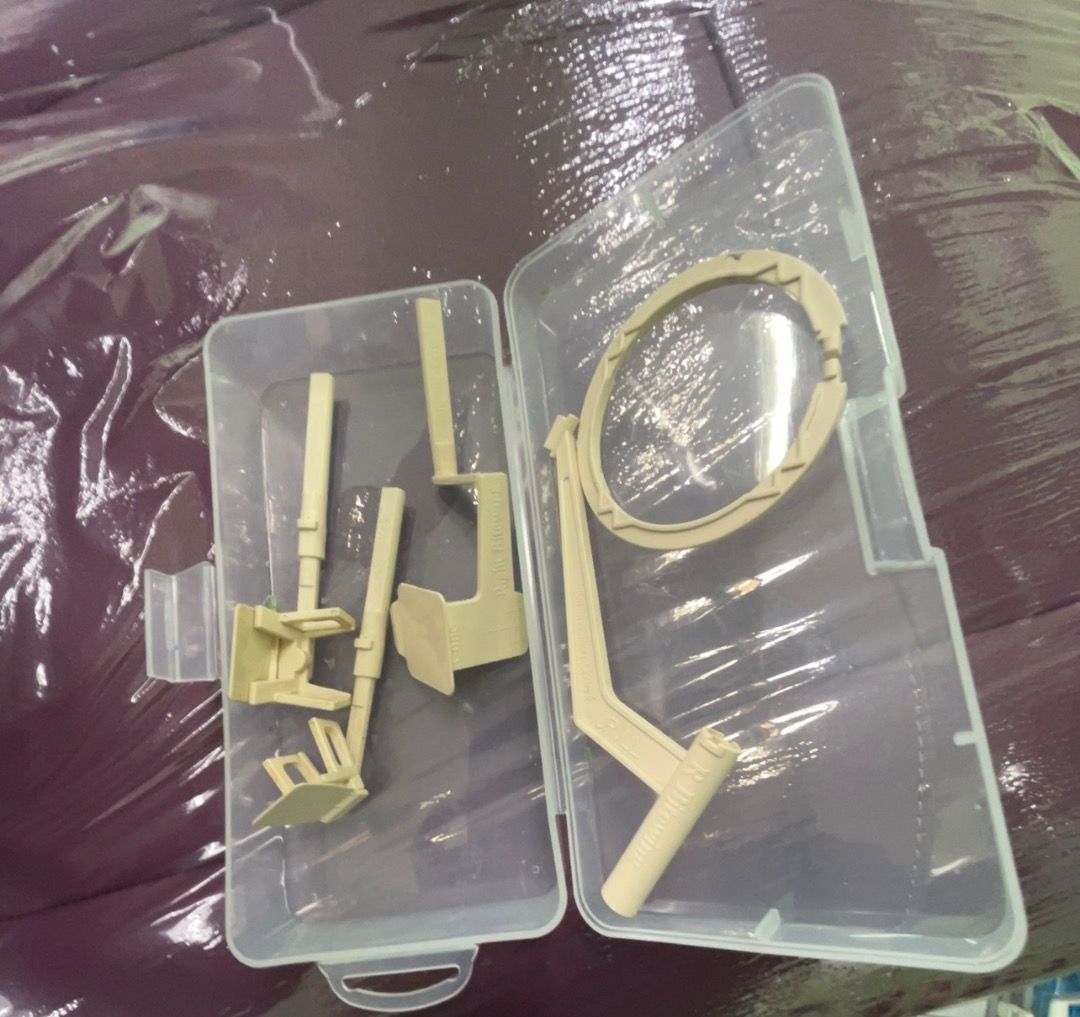 Paralleling Device - Twist flip (Category: Medical Supplies & Tools) located in Magalang. Submitted by essa__ (Listing ID 1461054816, Image 1). Description: .