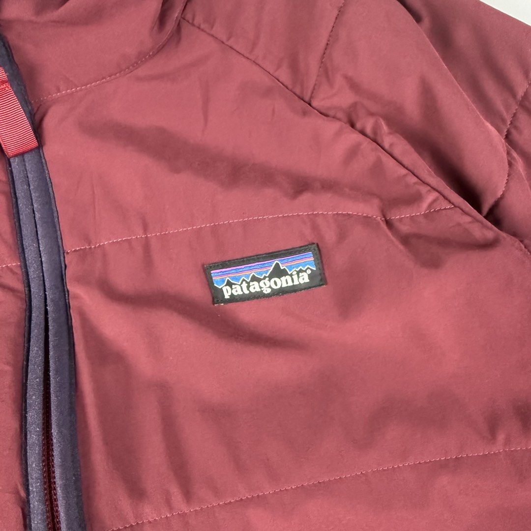Patagonia pack in jacket packable (Category: Coats, Jackets and Outerwear) located in Cavite. Submitted by epiboie (Listing ID 1460973124, Image 2). Description: Patagonia pack in jacket packable Size - cut necktah 22x28 ( probably size medium to large Color rate: 9.5/10 excellent condition Cut necktag 1180.