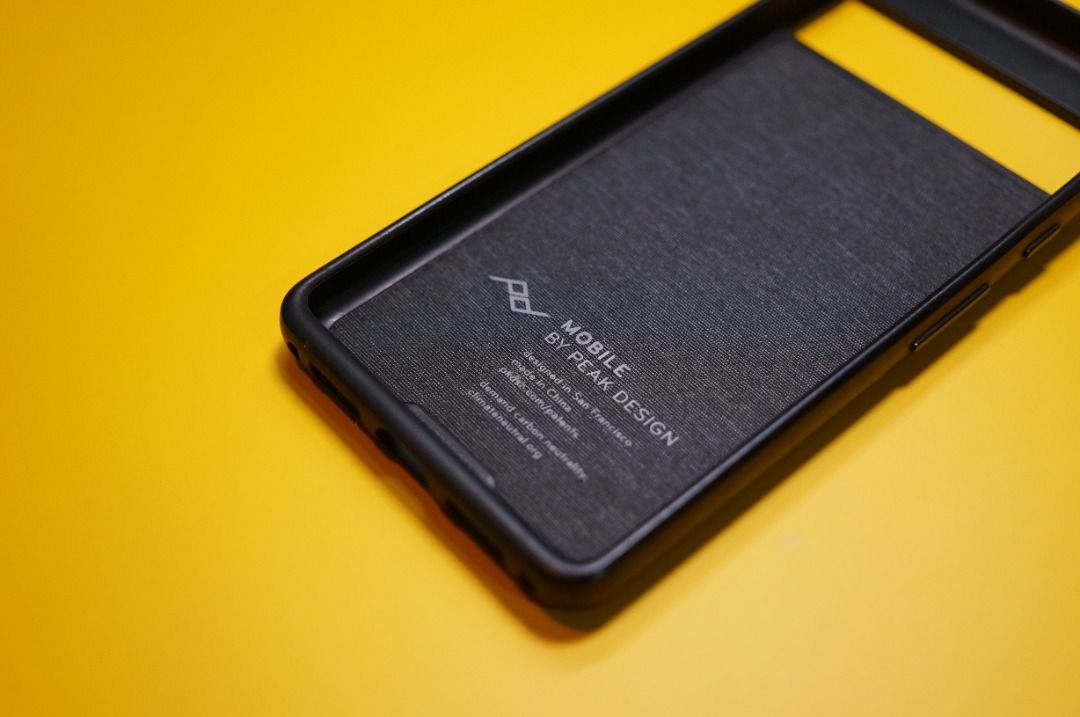 Peak Design Case For Google Pixel 7 (Category: Cases & Sleeves) located in Baguio. Submitted by duenell.027 (Listing ID 1460935199, Image 1). Description: Peak Design Case for Google Pixel 7 • Original / Authentic Peak Design • Premium & slim design • Strong protection • Built-in SlimLink™ system • MagSafe compatible • 2nd hand, good condition • Pixel 7 ONLY 💰 Price: ₱500 📩 PM for interested buyers .
