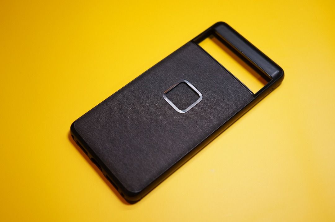 Peak Design Case For Google Pixel 7 (Category: Cases & Sleeves) located in Baguio. Submitted by duenell.027 (Listing ID 1460935199, Image 3). Description: Peak Design Case for Google Pixel 7 • Original / Authentic Peak Design • Premium & slim design • Strong protection • Built-in SlimLink™ system • MagSafe compatible • 2nd hand, good condition • Pixel 7 ONLY 💰 Price: ₱500 📩 PM for interested buyers .