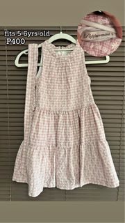 (Category: ) located in . Submitted by LaurElizBoutique (Listing ID 1460983366, Image 1). Description: .