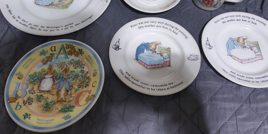 Peter Rabbit wedgewood bundle (Category: Dinnerware & Cutlery) located in Polomolok. Submitted by dkljapansurplus (Listing ID 1461064542, Image 3). Description: Peter Rabbit bundle 6pcs Wedgewood lahat, mix design Dinner plate ang malaki Ang iba cake/salad plate.