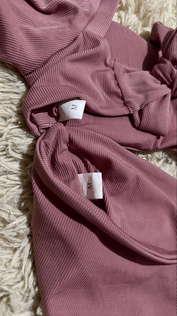 Pink Puff Sleeve Bikini (Category: Bikinis & Swimsuits) located in Quezon City. Submitted by dearpretty.ph (Listing ID 1461052702, Image 2). Description: Small-Medium size M on tag Ribbed texture Camera used: iPhone 15 Pro Max Colors may slightly vary due to lighting.