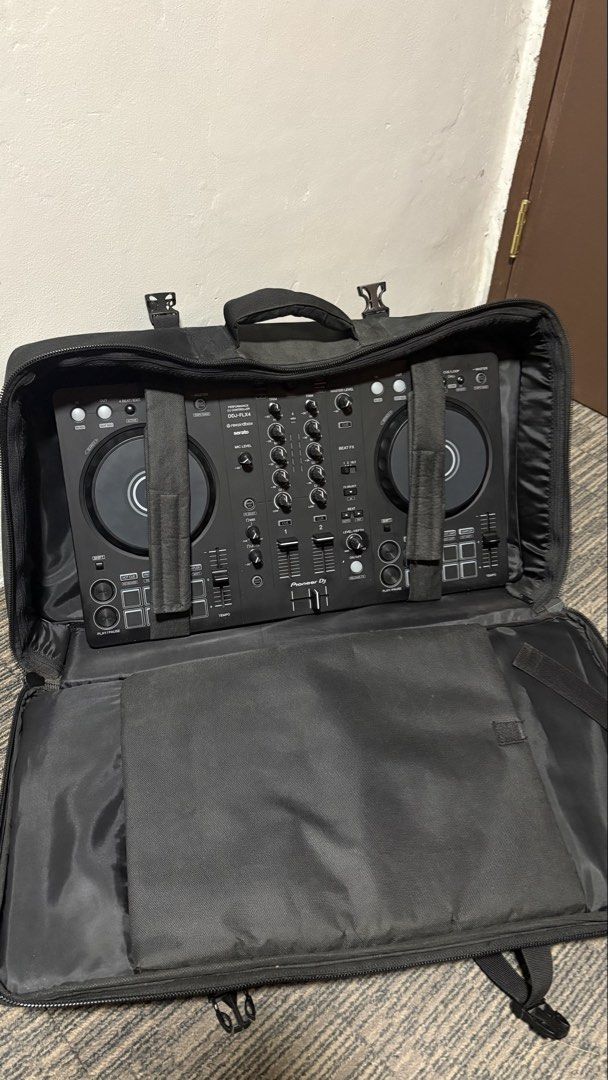 Pioneer FLX4 (Category: Musical Instruments) located in Malabon City. Submitted by karbo (Listing ID 1461026740, Image 3). Description: FOR SALE: Pioneer FLX4 This has been my personal controller for two years already. Been used in gigs, bars and private events. ✅ Fully functional ✅ Well taken care of ✅ Great for beginner to intermediate DJs ✅ Rekordbox & Serato compatible Honest flaws: Minimal scratches due to use. Deck 1 Low EQ knob is more loo