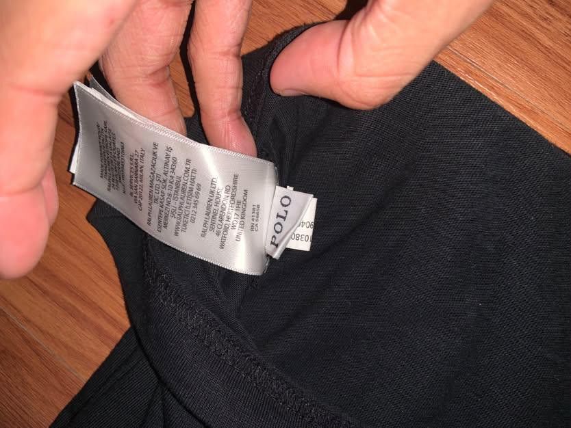 Polo Ralph Lauren (Category: Luxury Apparel) located in San Jose del Monte. Submitted by ukay_street (Listing ID 1461092038, Image 3). Description: RAPLH LAUREN SHIRT SIZE: MEDUIM COLOR RATE: 9/10 ISSUE: STAIN NEED WASH AUTHENTIC COMPLETE TAGS ₱: 399+SF🛒📩.