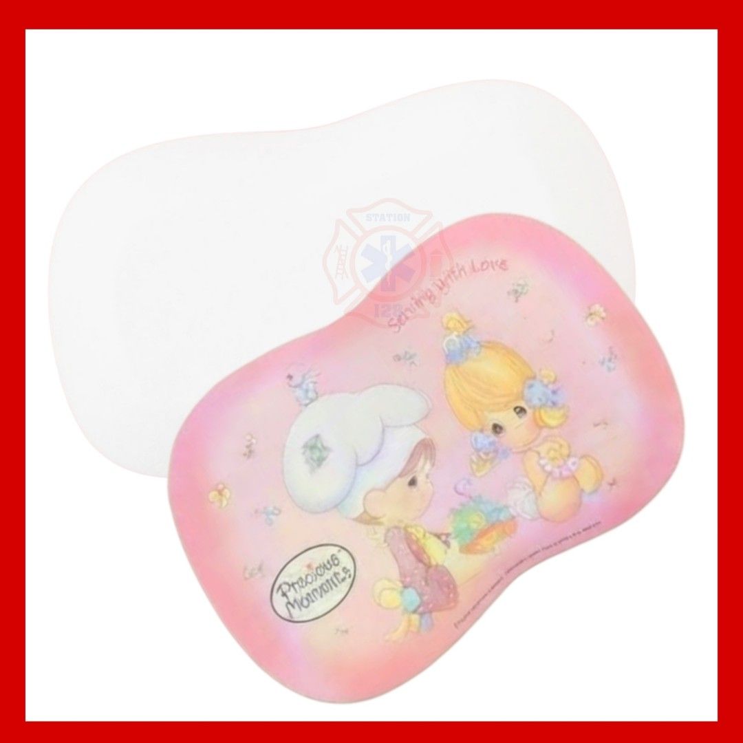 B-Precious Moments Placemat Serving with Love (Category: Other Home Decor) located in Quezon City. Submitted by artegiftshop (Listing ID 1460950459, Image 2). Description: B-Precious Moments "Serving With Love" Placemat 🍽️ ​Size: Approx. 17 x 12 inches 📏 ​Features: Unique scalloped shape, glossy printed front with classic characters, and a solid-white textured reverse side ✨ "This image is provided for sample/reference purposes only. All rights