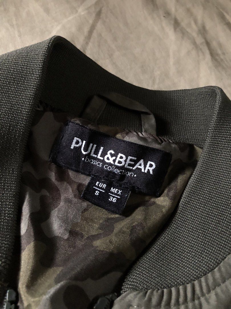 Pull&Bear Bomber Jacket (S for adults) (Category: Coats, Jackets and Outerwear) located in Muntinlupa City. Submitted by josh_fitsnfinds (Listing ID 1460965171, Image 2). Description: Good as new, with secret utility pockets..