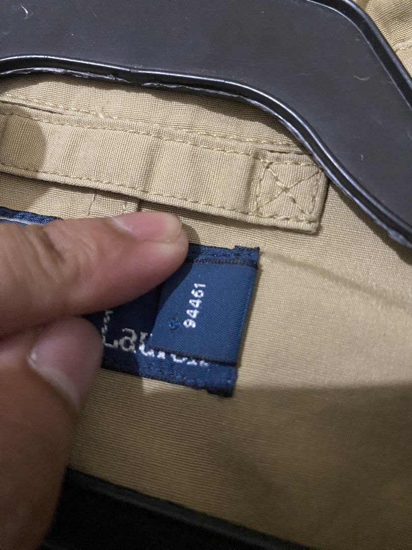 Ralph Lauren Harrington Jacket (Category: Coats, Jackets and Outerwear) located in Davao. Submitted by kentjustin78161 (Listing ID 1460930503, Image 3). Description: Good as brandnew need wash 24/26 box type no issue no pinhole.
