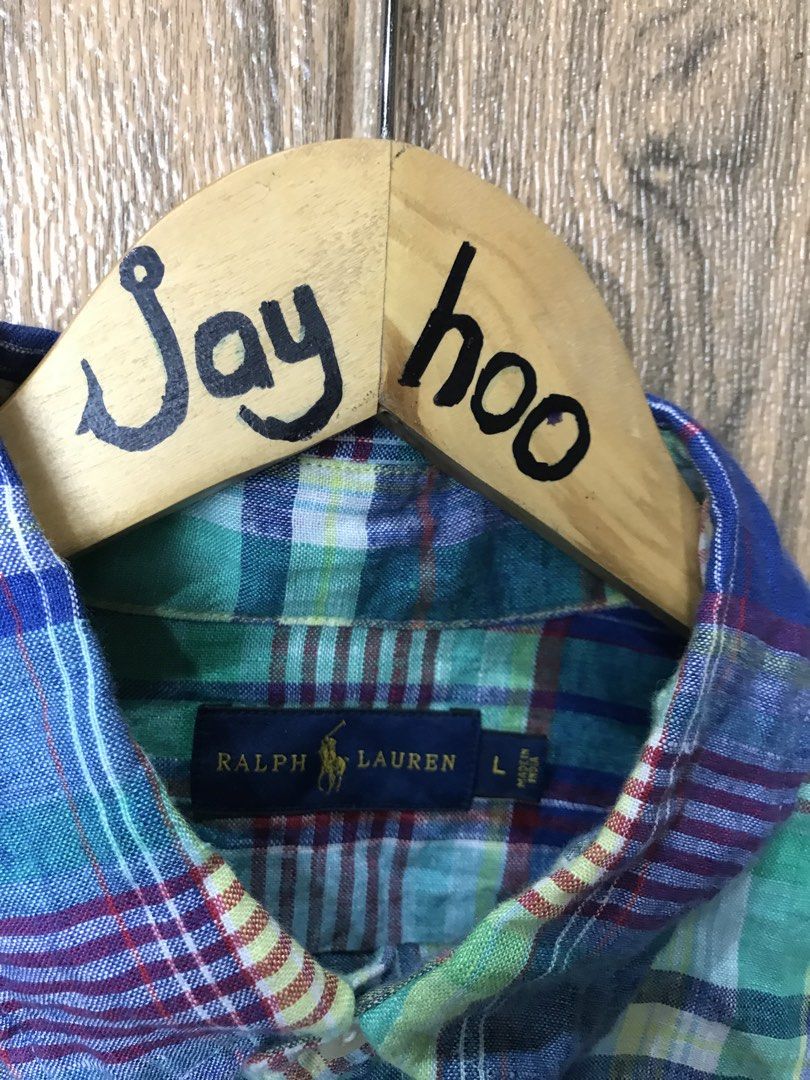 Ralph Lauren Plaid Button Down Shirt Size L (Category: Tshirts & Polo Shirts ) located in Aloguinsan. Submitted by jayhooukay (Listing ID 1461025260, Image 3). Description: -22 x 27 - Classic Ralph Lauren plaid shirt - Iconic red pony logo - Button-down collar - Size: L - Ideal for casual wear or layering.