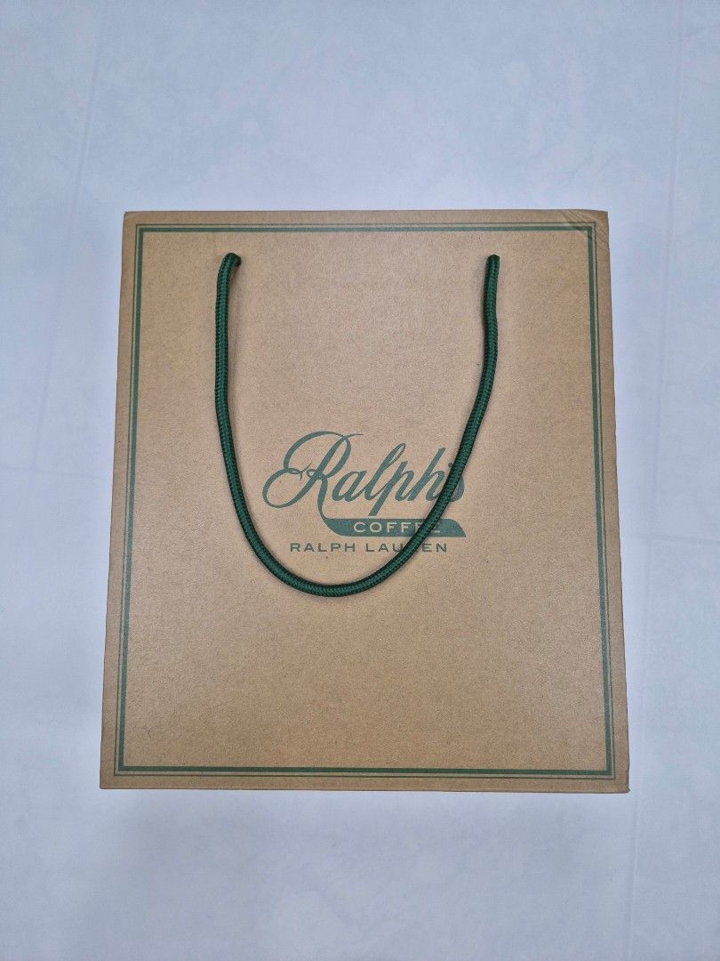 Ralph's Coffee Phonebooth Mooncake Set (Category: Vintage Collectibles) located in Manila. Submitted by damitguy.ph (Listing ID 1461023879, Image 3). Description: Collectible item from Ralph's Coffee Mooncake Giftbox 2025 release Box not perfect Working lights.