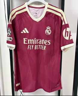 (Category: ) located in . Submitted by calcio_sport_jersey (Listing ID 1461071938, Image 1). Description: .