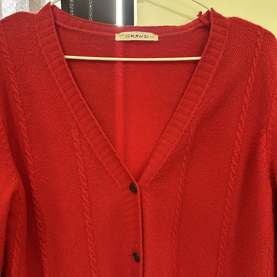Red Cardigan (Category: Coats, Jackets and Outerwear) located in Bulacan. Submitted by enne_123 (Listing ID 1460942210, Image 2). Description: No flaws 10/10 condition Free size, can fit up to large.